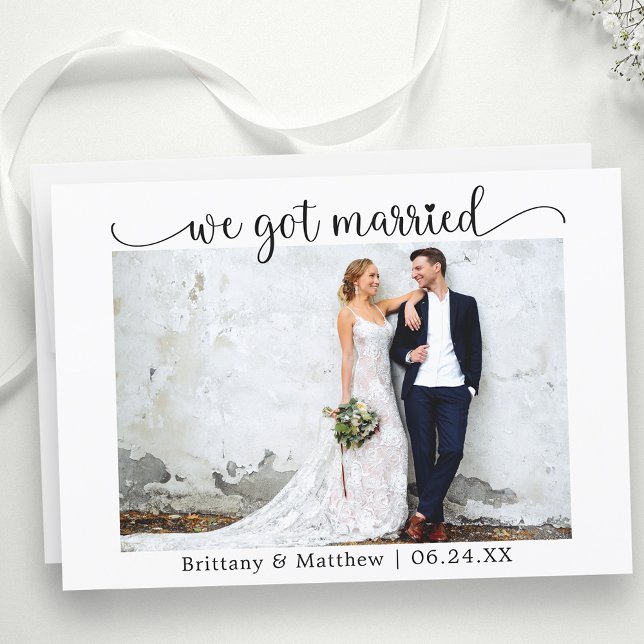 Anuncio Caligrafía Cardíaca Nos Casamos Con Un Boda De Fot (Customize to change your personalized text size, text style or to add text to back of card.)