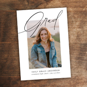 Anuncio Caligrafía simple a la moda Tres Graduación de fot