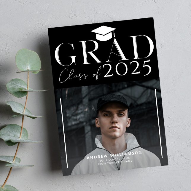 Anuncio Clase de graduación de 2025 con foto de graduación (Subido por el creador)