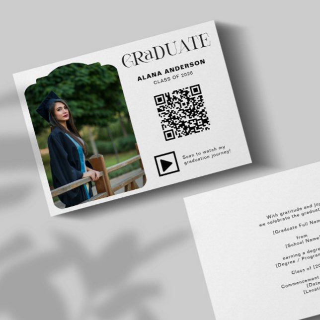 Anuncio Código QR de Foto de Graduación Moderna Minimal Ar (Subido por el creador)