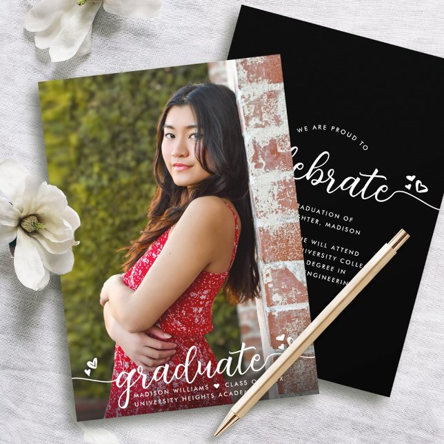 Anuncio Corazones de caligrafía moderna de foto de graduac (Subido por el creador)