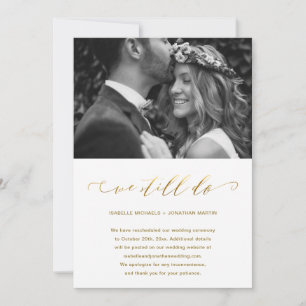 Anuncio de aplazamiento de boda Falso oro Todavía
