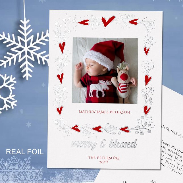 Anuncio de bebé de corazones rojos benditos y feli (merry blessed holiday baby photo announcement card foil botanical frame hearts sweet cute adorable)