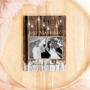 Anuncio de Boda de Madera Rústica y Faroles