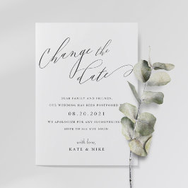 Anuncio de cambio de fecha de boda con caligrafía