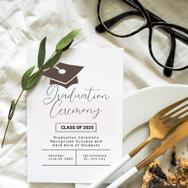 Anuncio de Ceremonia de Graduación Simple (Simple Graduation Ceremony Announcement
)