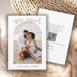 Anuncio de compromiso de boda con código QR de fot