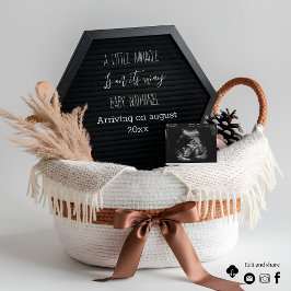 Anuncio de embarazo boho simple y elegante