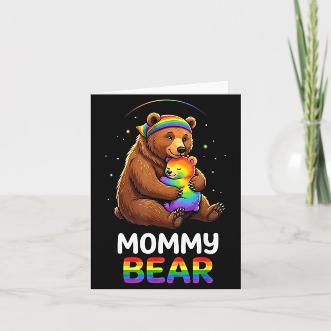 Anuncio de embarazo de la osa mamá arcoíris gay (Anverso)