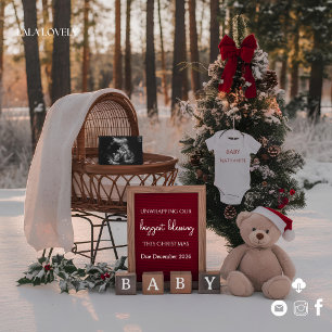 Anuncio de embarazo en Navidad con nieve de invier