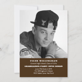 Anuncio de fiesta de graduación con foto de fútbol