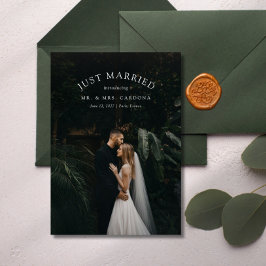 Anuncio de Foto de Boda de Huida de Novios Recién 