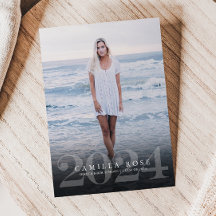 Anuncio de Foto de Graduación Elegancia Audaz 2024