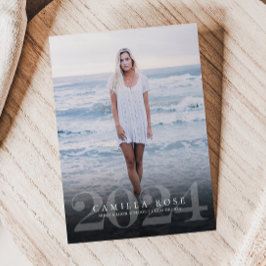 Anuncio de Foto de Graduación Elegancia Audaz 2024