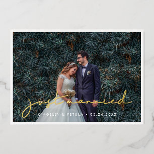 Anuncio de Foto Minimalista Recién Casados con Hoj