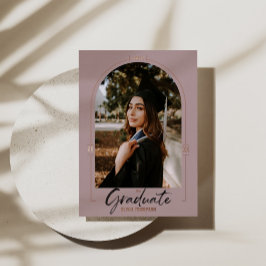 Anuncio de graduación con arco Invitación de papel