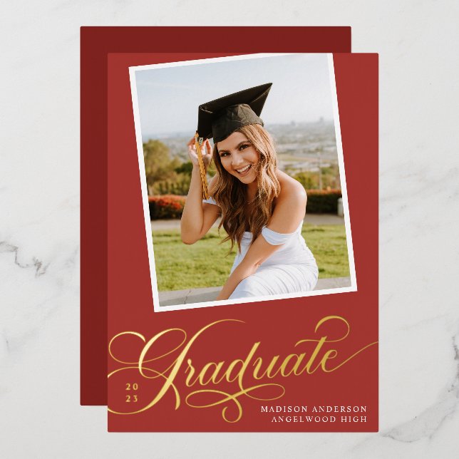 Anuncio de Graduación con Fondo Oxidado Profundo y (Anverso/Reverso)