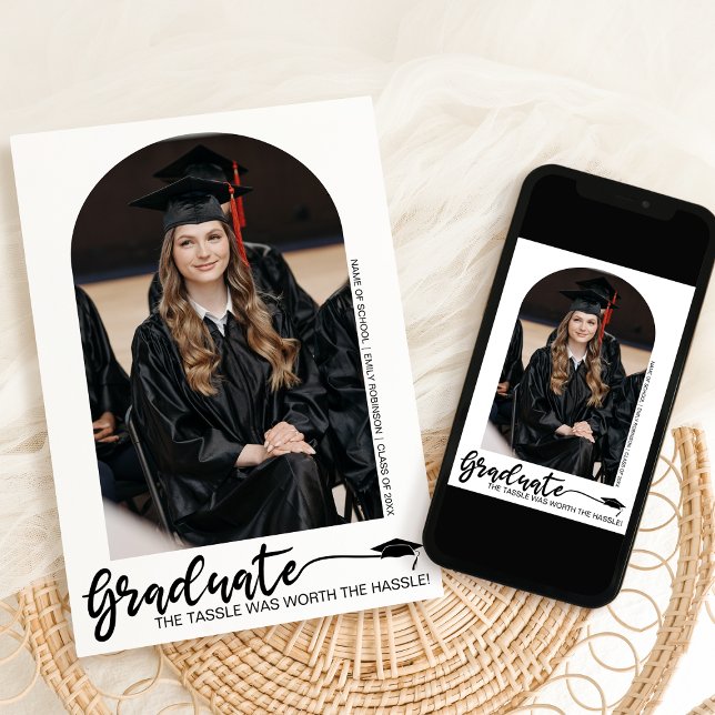 Anuncio de graduación con foto arqueada moderna (Subido por el creador)