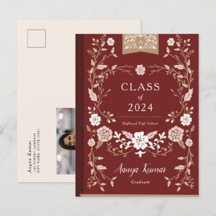 Anuncio de graduación con foto de libro de bibliot