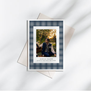 Anuncio de graduación con foto elegante a cuadros