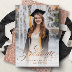 Anuncio de Graduación con Foto en Letra Elegante