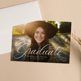 Anuncio de graduación con guión simple horizontal