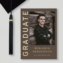 Anuncio de graduación con lámina de oro y foto de