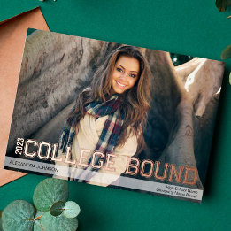 Anuncio de graduación de escuela secundaria con lá