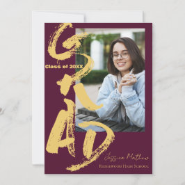 Anuncio de graduación de la promoción de 2025 con 