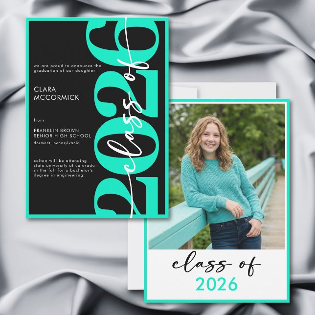 Anuncio de graduación de tipografía acuática moder (Modern Aqua Typography Graduation Announcement)