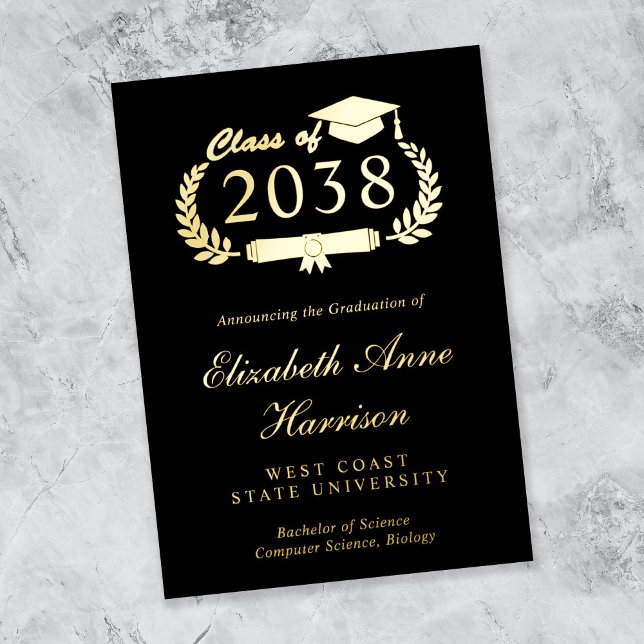 Anuncio de graduación de universidad en negro eleg (An elegant photo collage graduation announcement to celebrate the graduate's achievements)