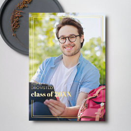 Anuncio de graduación minimalista chic con lámina 