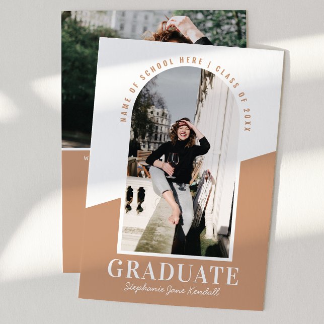 Anuncio de Graduación Neutral con Foto de Arco Mod (Subido por el creador)