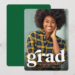 Anuncio de graduación vertical simple y verde con