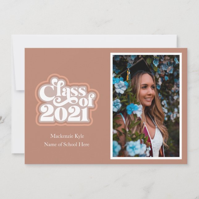 Anuncio de la Clase de 2021 Rosa Retro Moderno (Anverso)