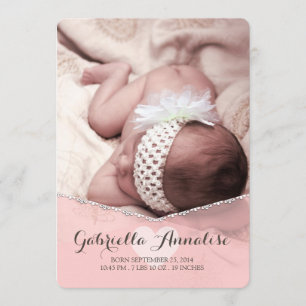 Anuncio de nacimiento de bebé niña de cuna rosa