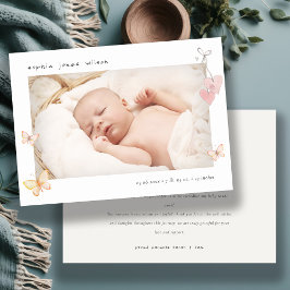 Anuncio de nacimiento de foto de mariposa rosa del