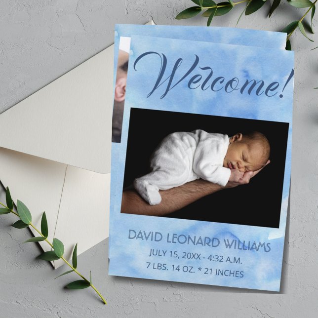 Anuncio de nacimiento de foto de niño bebé azul (Modern Blue Baby Announcement Photo Card)