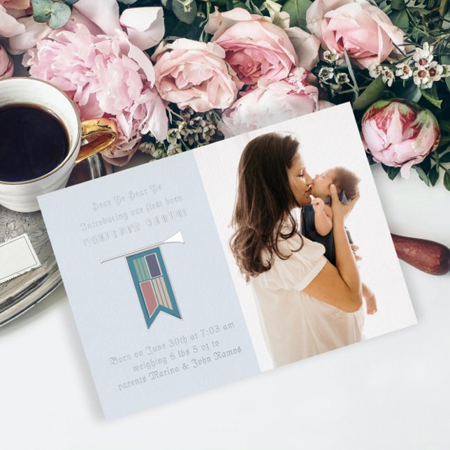 Anuncio de nacimiento de foto medieval de Hear Ye  (Subido por el creador)