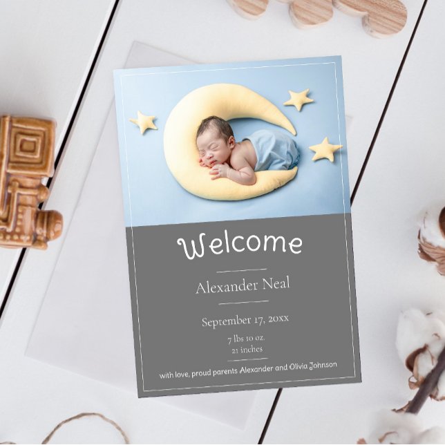 Anuncio de nacimiento de foto moderna gris (Gray Modern Photo Birth Announcement)