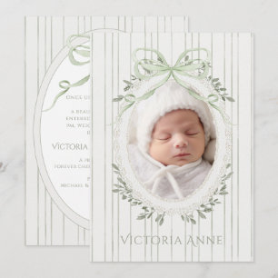 Anuncio de nacimiento de niña en elegante verde sa
