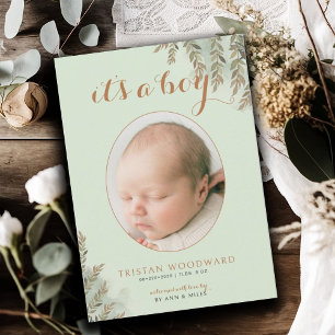 Anuncio de nacimiento de un niño con foto de un sa
