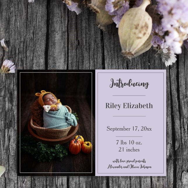 Anuncio de nacimiento de una foto simple de Lavend (Lavender Simple Photo Birth Announcement)