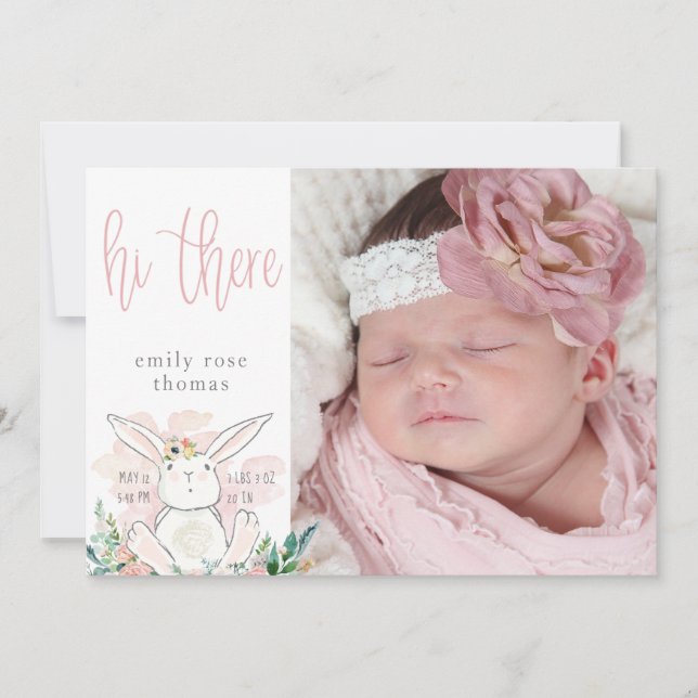 Anuncio de nacimiento de una niña pequeña con flor (Anverso)
