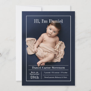 Anuncio de nacimiento moderno con cuadrícula