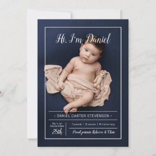 Anuncio de nacimiento moderno con cuadrícula