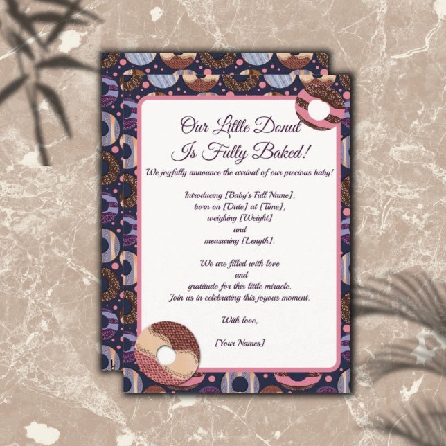 Anuncio de nacimiento morado de Donut pequeño y du (Subido por el creador)