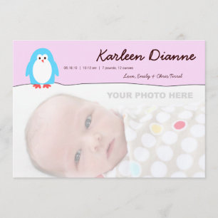 Anuncio de nacimientos en el cielo rosa azul pingü