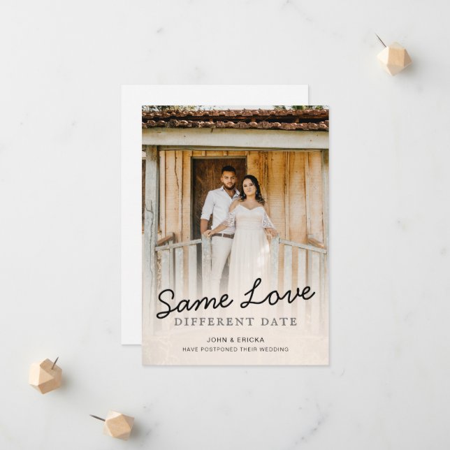 Anuncio de Retraso de Boda con Letra Script Simple (Anverso/Reverso In Situ)