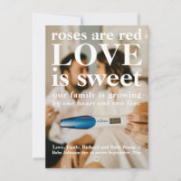 El amor es una dulce foto revelada del embarazo de